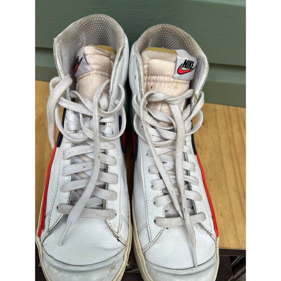 Nike Blazer Mid ’77 Infinite Sneaker - Picture 4 of 9